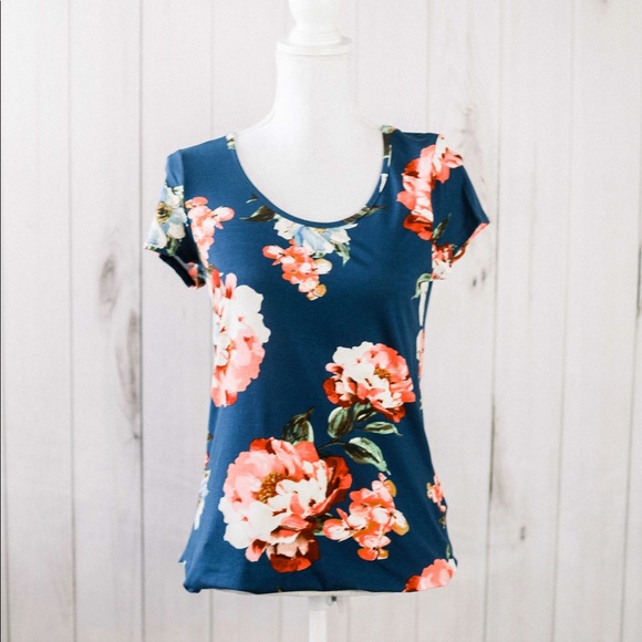 The Trinity Top- blue floral tee - Picture 2 of 8